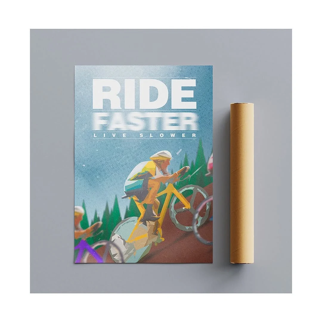 Ride Faster — detalhe da tipografia e do tratamento das figuras em polígonos